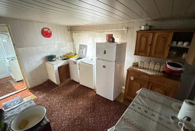 Casă cu 7 camere cu Teren 1626 Mp în Potoceni - 5