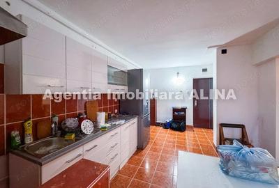 Apartament cu 2 camere decomandat în Decebal - 13