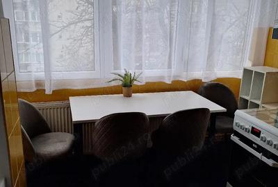 Apartament cu 2 camere decomandat în Central - 2