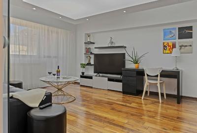 Apartament Modern, 4 camere, 90 mp, vedere către Casa Poporului - 2
