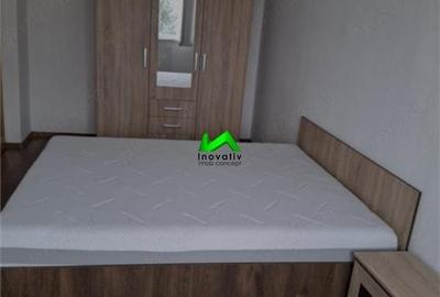Apartament cu 3 camere decomandat, mobilat în Central