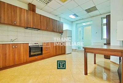 Spațiu comercial, de 115 mp, în Central - 14