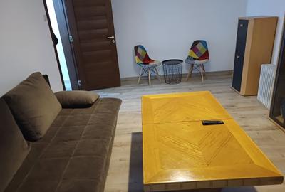 Tineretului -C.R.Motru -2 camere - 8