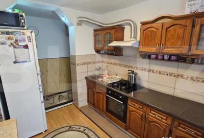 Apartament cu 2 camere decomandat în Central - 2