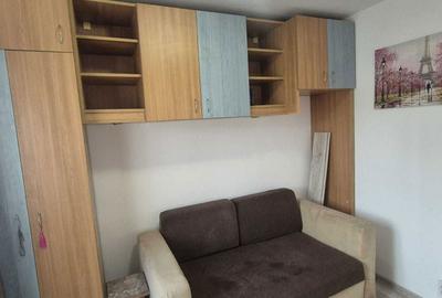 Garsonieră decomandată în Crâng - 2