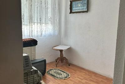 Apartament de vanzare - 1