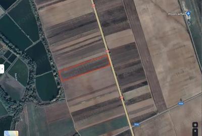 Teren de 8016 mp, în Central