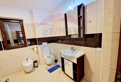 Casă cu 4 camere cu Teren 1065 Mp în Preajba - 15