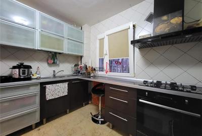 Apartament cu 4 camere semidecomandat, mobilat în Berceni - 5