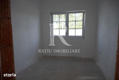 Casă cu 3 camere cu Teren 500 Mp în Orașul Nou - 10
