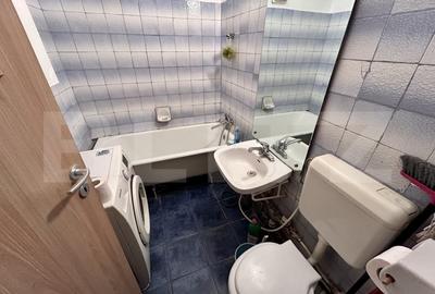 Apartament cu 3 camere, 56 mp, zona Cina - 10