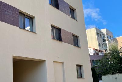 Spatiu comercial cu multiple destinatii parter bloc - 4