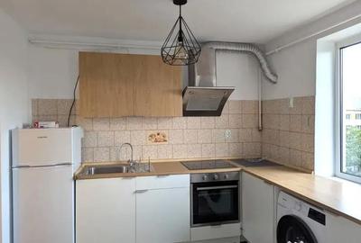 Apartament cu 3 camere decomandat în Săsar - 6