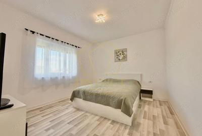 Casă cu 4 camere cu Teren 300 Mp în Dumbrăvița - 1