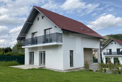 Oportunitate: Casa individuala, 120 mp utili, 700 mp teren, - 3