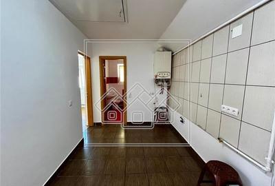Ap cu 2 camere, 45 mp utili, pod - Zona Strand - 3