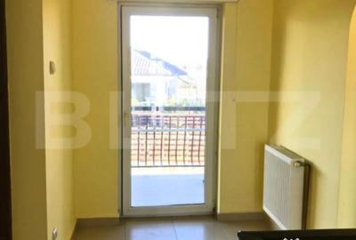 Casă cu 7 camere cu Teren 445 Mp în Central - 3