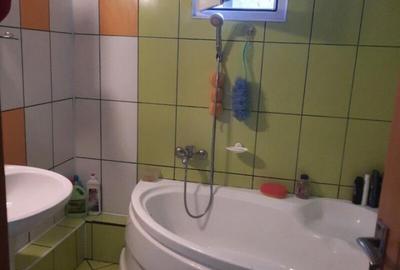 Apartament cu 4 camere semidecomandat, mobilat în Fizicienilor - 6