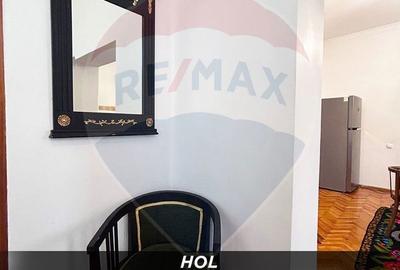 Apartament cu 3 camere, mobilat în Central - 13