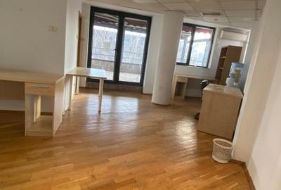 SUPER OCAZIE SE INCHIRIAZA 360MP CONSTRUCTIE BIROURI IN ZONA UNIRII - 2