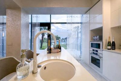 Pe Malul Snagovului, Unde Luxul Devine Cotidian Pe Malul Snagovului, Unde Luxul Devine Cotidian - 16