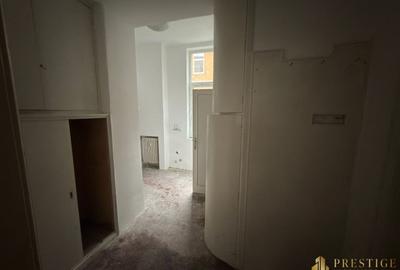 Spatiu comercial de inchiriat, zona pietonala – Str. Aurel Lazar - 12