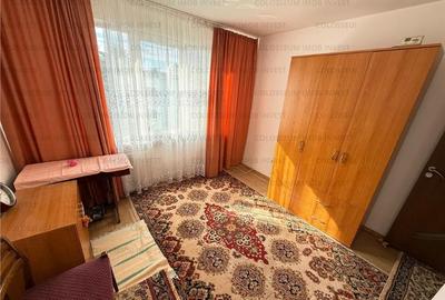 Apartament cu 2 camere decomandat în Astra - 7