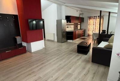 Apartament cu 3 camere, mobilat în Central