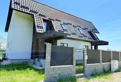 Duplex cu 5 camere cu Teren 578 Mp în Cornetu