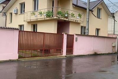 COMISION 0 Casa P+M 4 camere 2 bai teren 206 mp M2 - 1