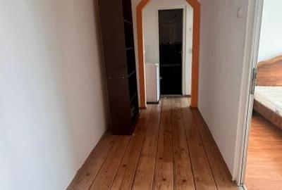 Apartament 3 camere - zona  Astra - 12