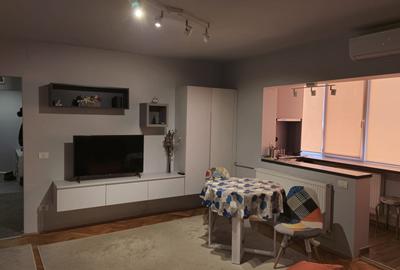Apartament cu 3 camere în Centrul Bancar
