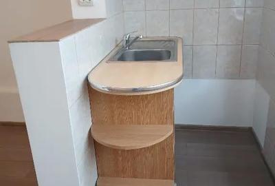 Garsonieră semidecomandată în Bartolomeu - 3