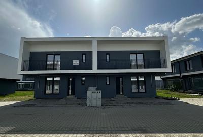 Casă cu 3 camere în Rășinari - 1