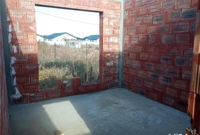 Casă cu 4 camere cu Teren 500 Mp în Câmpineanca - 3