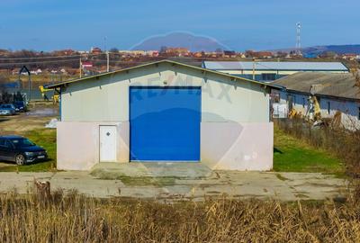 Spațiu industrial, de 298 mp, în Feldioara - 2