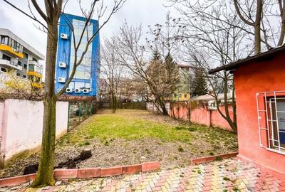 Casă cu 4 camere cu Canalizare în Central - 5