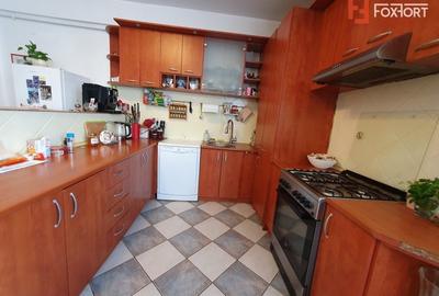 Penthouse 6 camere, 194 mp utili, cu 2 mansarde - Zona Brancoveanu - ID V5431 Penthouse 6 camere, 194 mp utili, cu 2 mansarde - Zona Brancoveanu - ID V5431 - 7