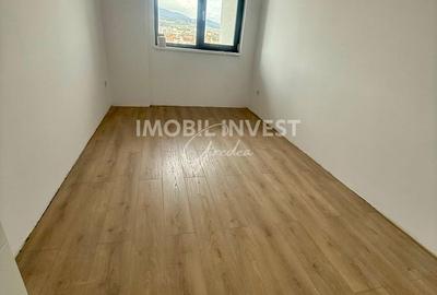 Apartament cu 3 camere în Central - 3
