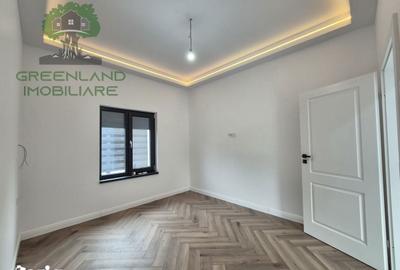 Casă cu 2 camere cu Teren 630 Mp în Miroslava - 2