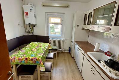 Apartament cu 2 camere decomandat, mobilat în Triaj - 8