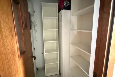 Casă cu 5 camere cu Teren 400 Mp în Blejoi - 3