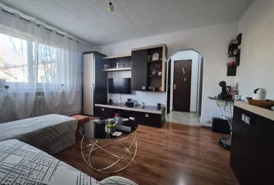 Apartament cu 2 camere semidecomandat, mobilat în Berceni - 4
