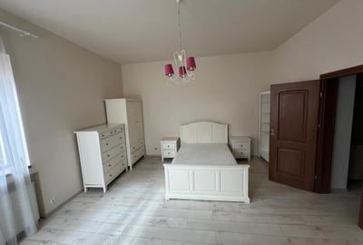 Apartament cu 3 camere decomandat, mobilat în Medicină - 10