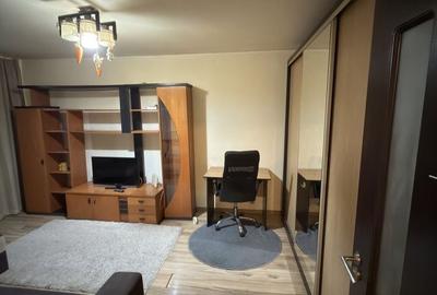 Garsoniera decomandata bloc 4 etaje Valea Ialomitei - 3