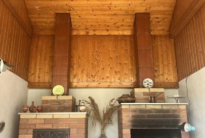 Casă cu 4 camere în Târgu Cărbunești - 1