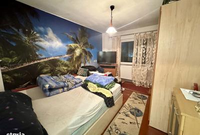 Apartament cu 2 camere semidecomandat în Aurel Vlaicu