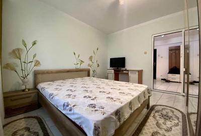 Proprietar închiriez apartament ultracentral - 4