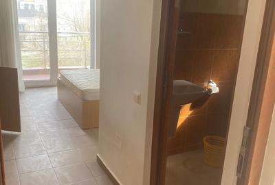 Casă cu 14 camere cu Teren 360 Mp în Central - 1