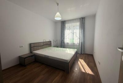 Apartament cu 3 camere decomandat, mobilat în Tractorul - 3